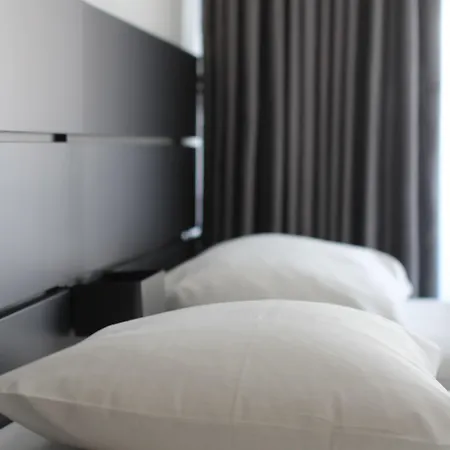 Super Hotel, 3*