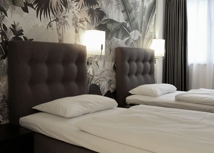 Super Hotel, Όσλο