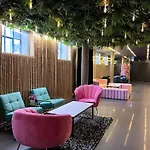 Super Hotel, Oslo