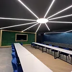 Super Hotel, Hotel 3*