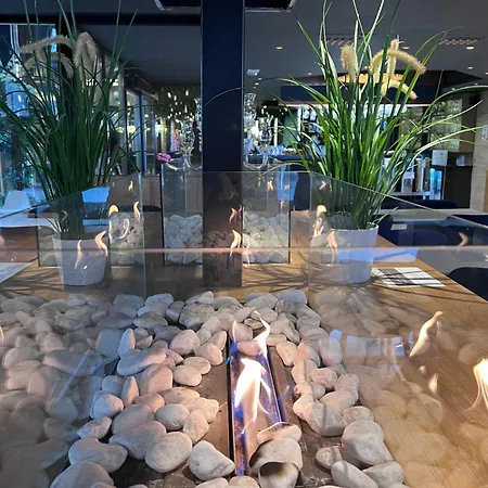 Szálloda Super Hotel,