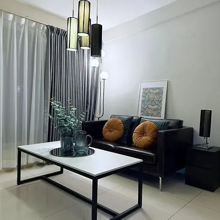 Super Hotel, Szálloda 3*