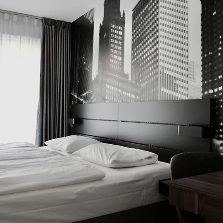 Super Hotel, 3* Oslo